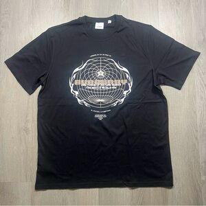 Black Burberry Short-Sleeve Graphic Tee with White Orb Design